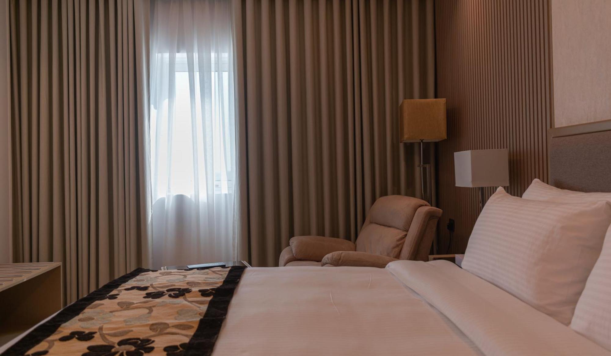 Best Western Plus Jeddah Hotel Madinah Road Zewnętrze zdjęcie